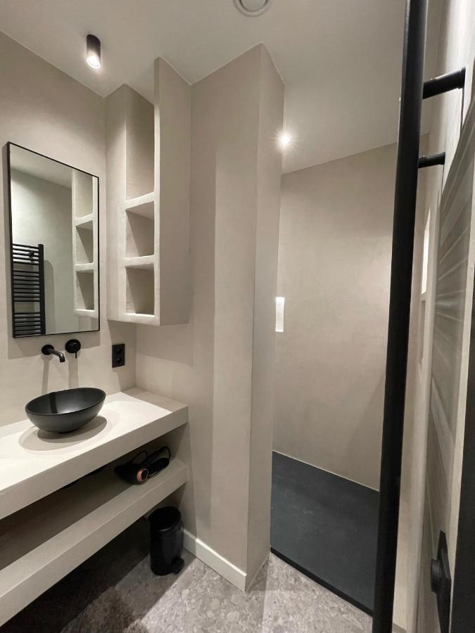 3 Bedroom Art-Nouveau Apartment With Free Parking Gante Exterior foto